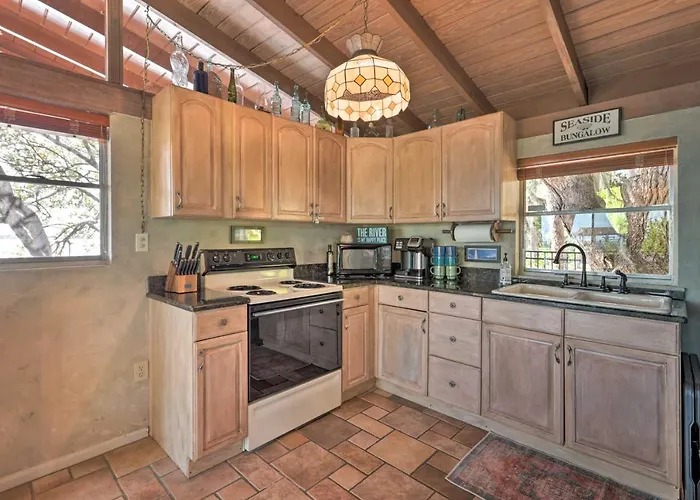 Riverfront Merritt Island Bungalow W/ Dock & Deck